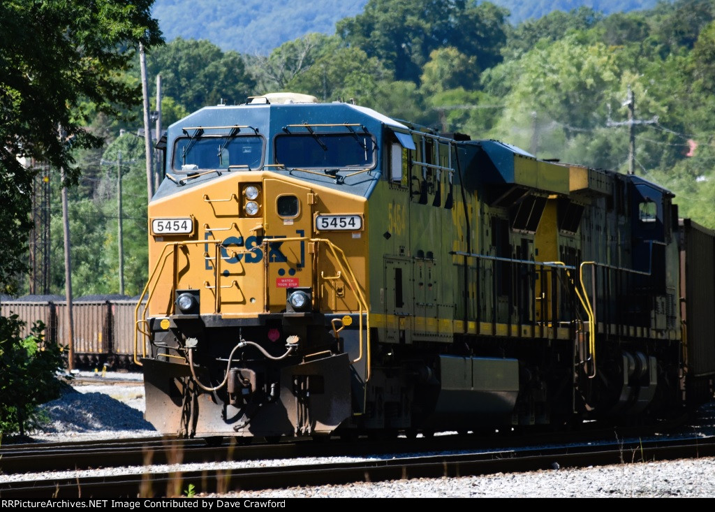 CSX 5454 Leading the Way